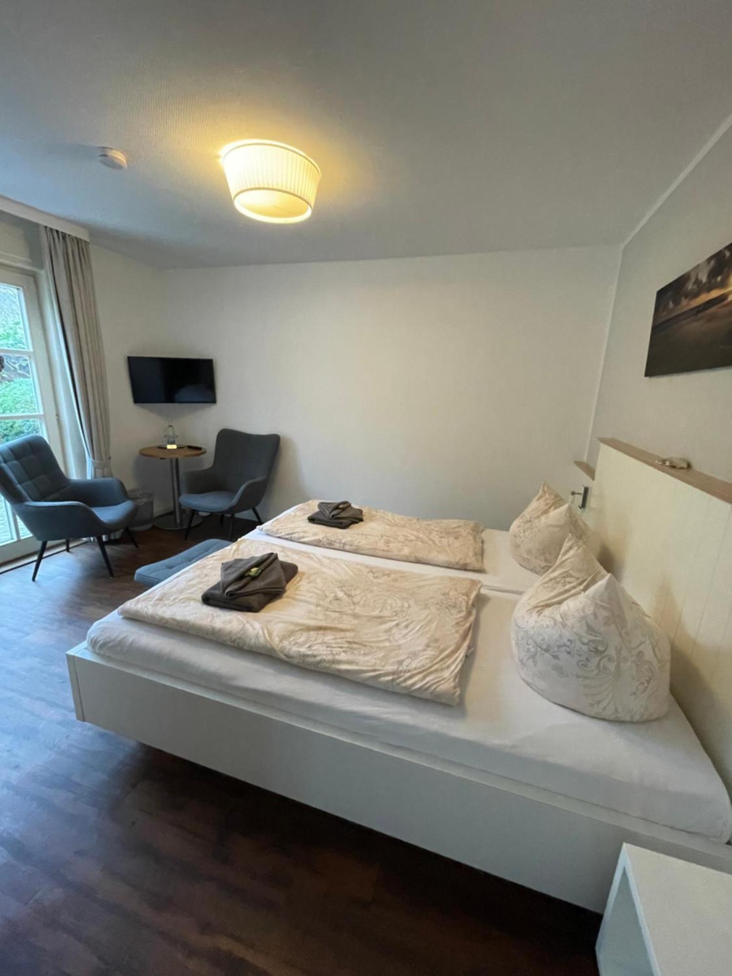 Hotel Garni Seeluft Buesum Екстер'єр фото